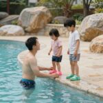 물놀이 신발 추천 아쿠아슈즈 고르는 법 가족이 밸롭 아쿠아슈즈를 신고 워터파크에서 즐거워하는 모습