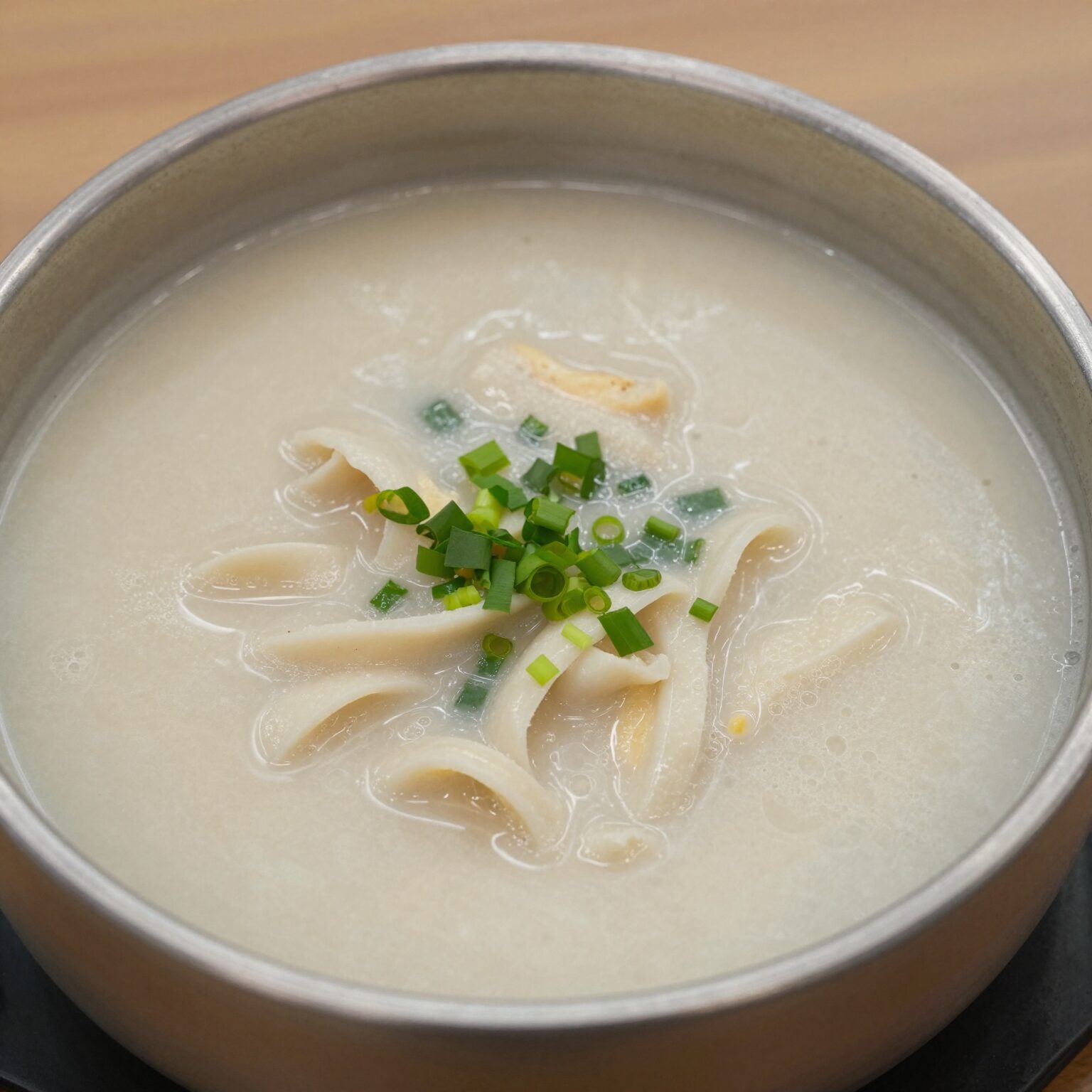 용인 콩국수 맛집 콩게미의 크림콩국수 그릇